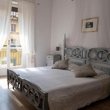 Beautiful Floral Apartment On Navigli Milaan Buitenkant foto